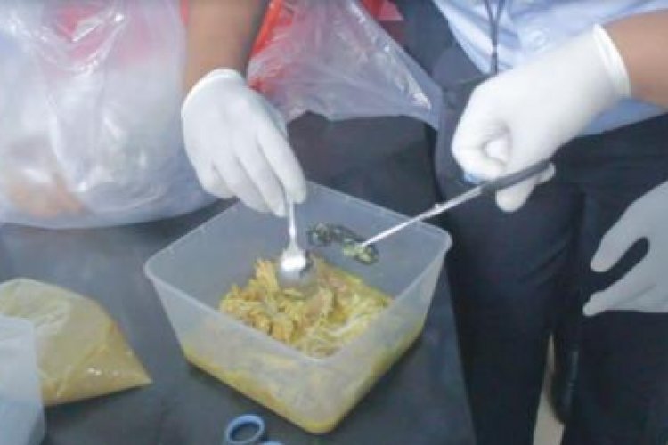 Paket Sabu Diselipkan Dalam Masakan Soto Ayam