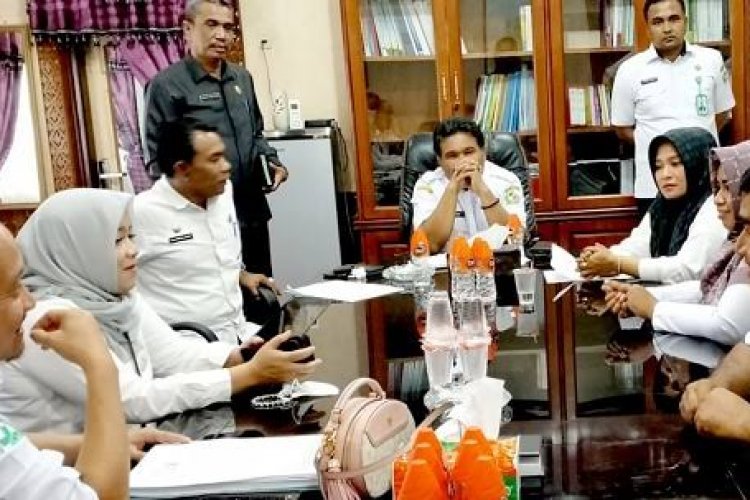 Nakes Bakti Serahkan Lembaran Tuntutan ke Pj Bupati Kabupaten Pidie