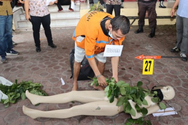 Begini Rekonstruksi Pembunuhan Rosida Damanik