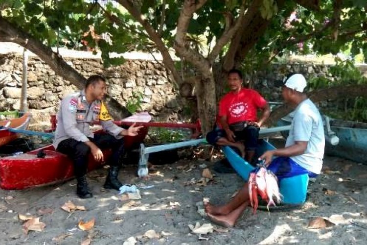 Nelayan di Pante Kuce Kabupaten Flotim Keluhkan BBM Naik