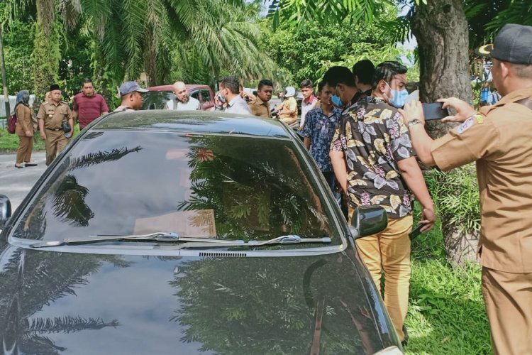 Kaca Mobil Dipecah, Seratusan Juta Uang BLT Raib dari Mobil Kades