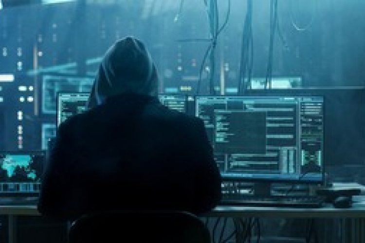 Pesan Hacker Bjorka ke Kominfo: Berhenti Jadi Idiot