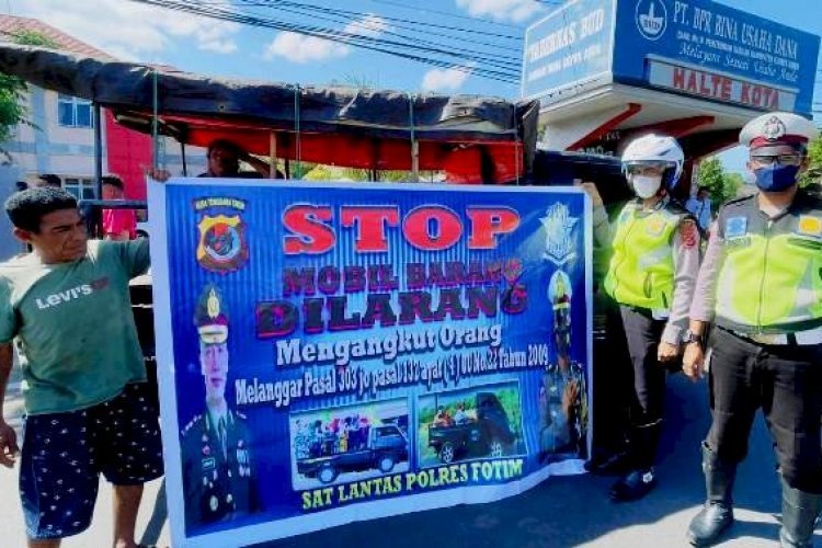 Polres Flotim Larang Warga Angkut Orang Gunakan Mobil Bak Terbuka