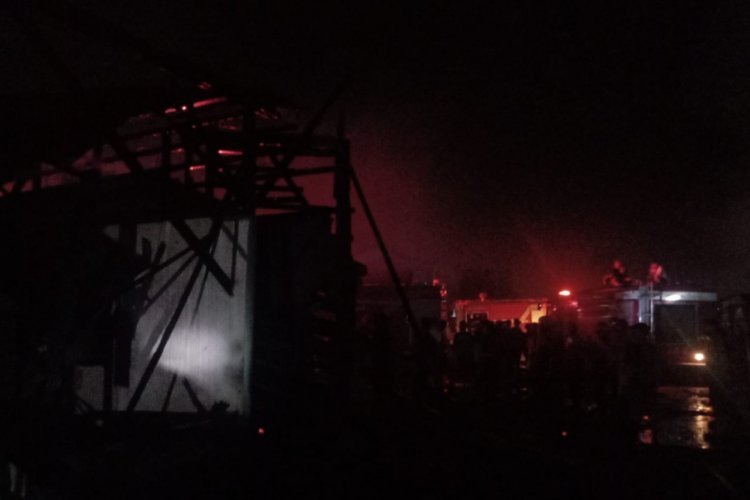 Waduh, Gudang Ikan di Gabion Belawan Terbakar