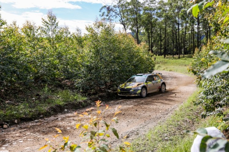 Ijeck Duduki Peringkat Tiga Overall SS4 Setelah Sean Galael dan Rifat Sungkar pada APRC