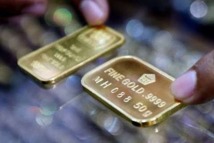 Cek Harga Emas Hari Ini, Turun Sampai Rp5.000