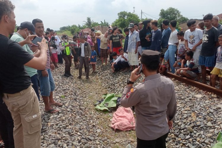 Diduga Stres, ASH Nekat Tabrakan Diri ke Kereta Api
