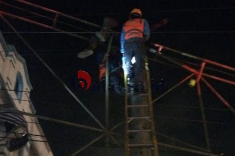 Warga Medan Timur Tewas Kesetrum di Simpang Jemadi, Saat Mengecat Papan Reklame