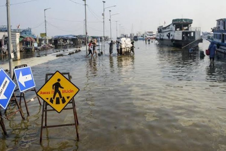 6 Wilayah Kecamatan Medan Belawan Diterjang Banjir Rob