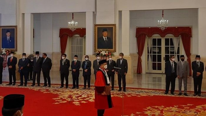Guntur Hamzah Resmi Jadi Hakim Mahkamah Konstitusi