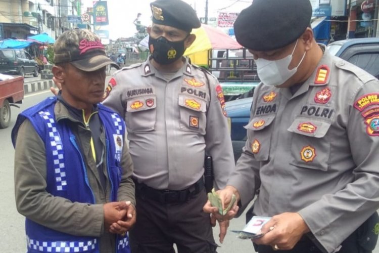 Resahkan Warga, Tiga Jukir Liar Diamankan Sabhara Polres Tanah Karo