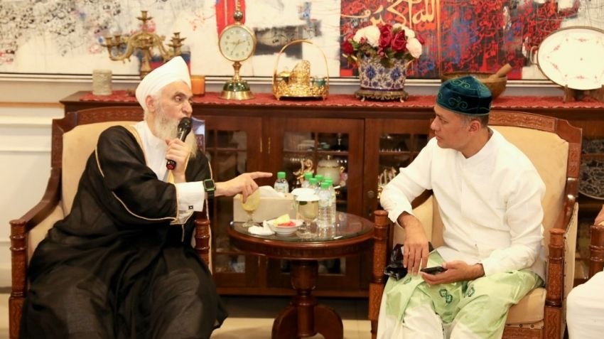 Silaturahmi dengan Imam Masjid Al Aqsho Palestina, Musa Rajekshah Disebut sebagai Pendakwah