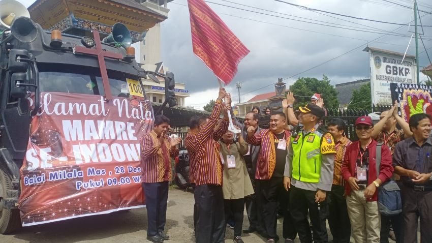 27 Klasis Ikuti Karnaval Perayaan Natal Mamre Se - Indonesia