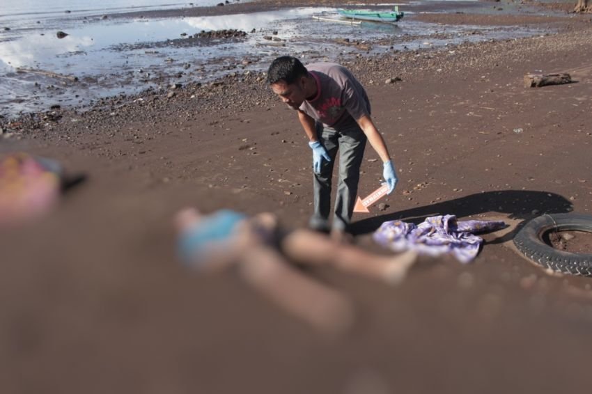 Nelayan Ditemukan Tewas Dipinggir Pantai Desa Wailolong Flotim