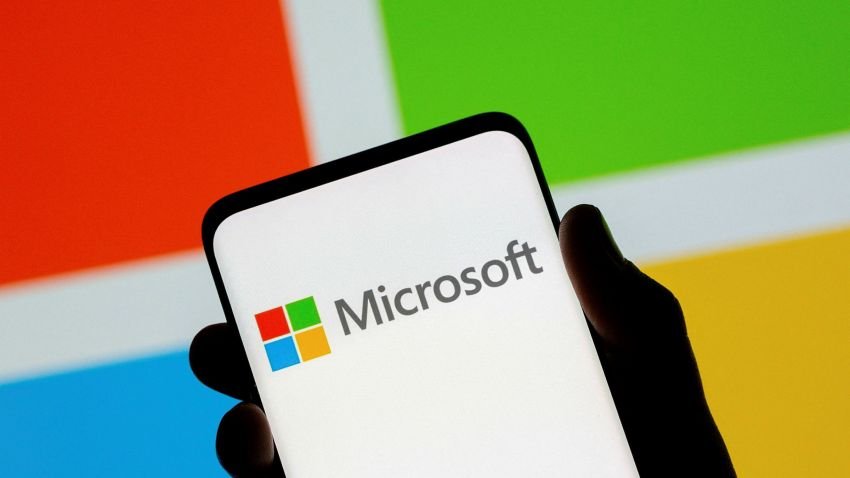 Microsoft Siapkan Dana Rp155 Triliun Untuk Kembangkan ChatGPT dan Dall-E