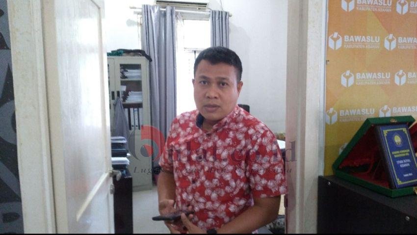 Diduga KPU Lalai, Ketua Bawaslu Asahan Enggan Memberikan Komentar