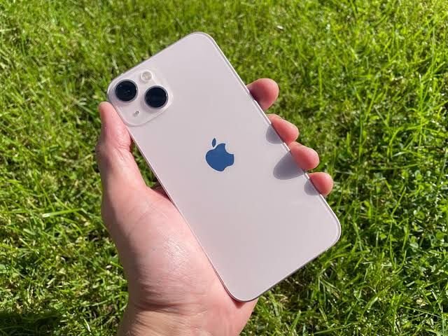 iPhone 13 Versi Refurbished Dibandrol Super Murah
