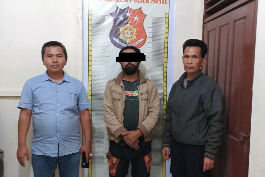 Mabok Tuak, Susun Sinulingga Ditikam
