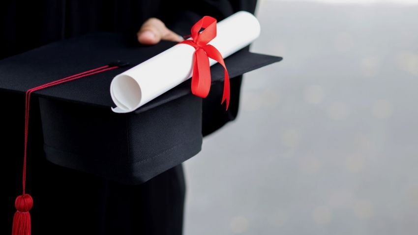 Tanpa Gelar Sarjana, Profesi Ini Dibayar Tinggi
