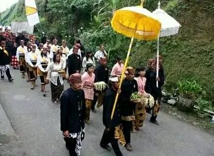 Pemujaan Terhadap Gunung Masih Ada di Pulau Jawa