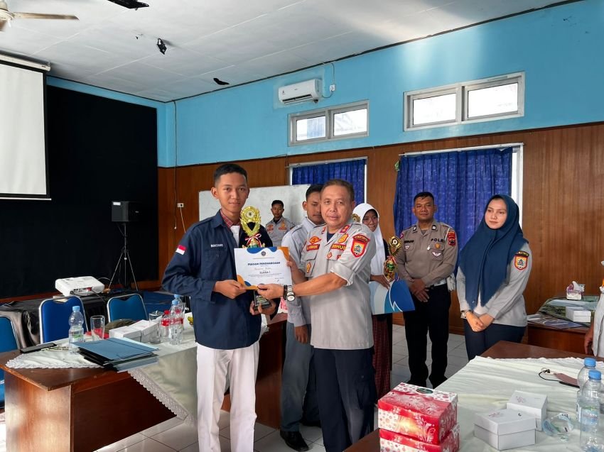 Mohammad Raihan Sabet Juara Satu Lomba Karya ilmiah Kabupaten Pemalang