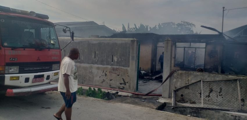Korsleting Listrik, Dua Rumah Warga di Deli Serdang Terbakar