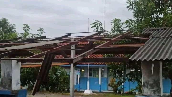 Hujan Badai Terjang Beberapa Rumah Warga di Pemalang