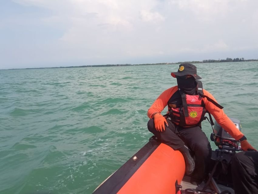 Seorang Nelayan Hilang di Perairan Laut Utara Jawa