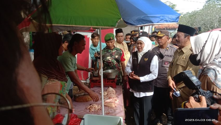 Harga Bahan Pokok di Pasar Tradisional Kolpajung Masih Stabil