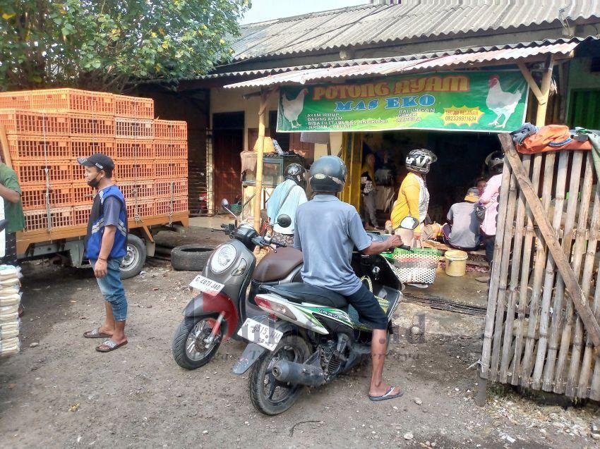Penggilingan Daging di Pemalang Dipadati Pedagang