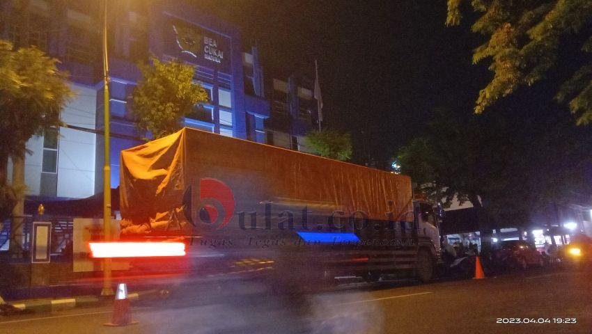 Bea Cukai Madura Tangkap Satu Fuso Truk Diduga Bermuatan Rokok Ilegal
