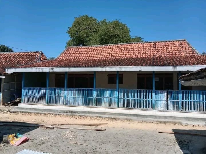 Rumah Tanean Lanjhang Masih Jadi Primadona Warga Madura