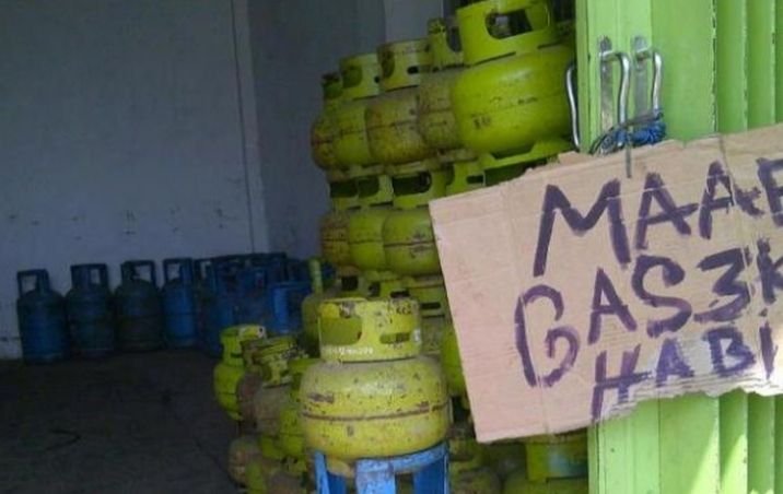 IRT di Padang Sidempuan Keluhkan Kelangkaan Gas Elpiji 3 Kg