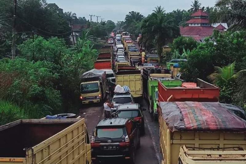Hari Ini, Polda Jambi Terapkan Aturan soal Perlintasan Truk Batu Bara