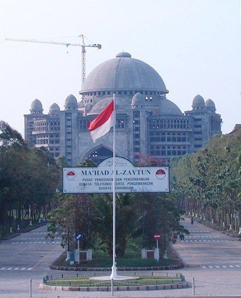 Ponpes Al Zaytun, Menanti Sanksi Administrasi Hingga Pidana
