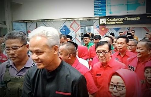 Ganjar Pranowo Tiba di Medan, Simpatisan : Presiden