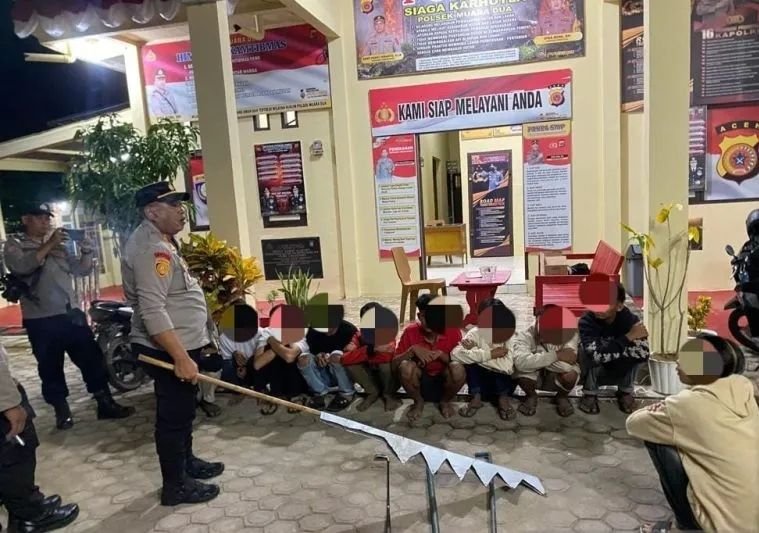 Puluhan Remaja di Lhokseumawe Diamankan Polisi, Bawa Sajam Diduga Hendak Tawuran