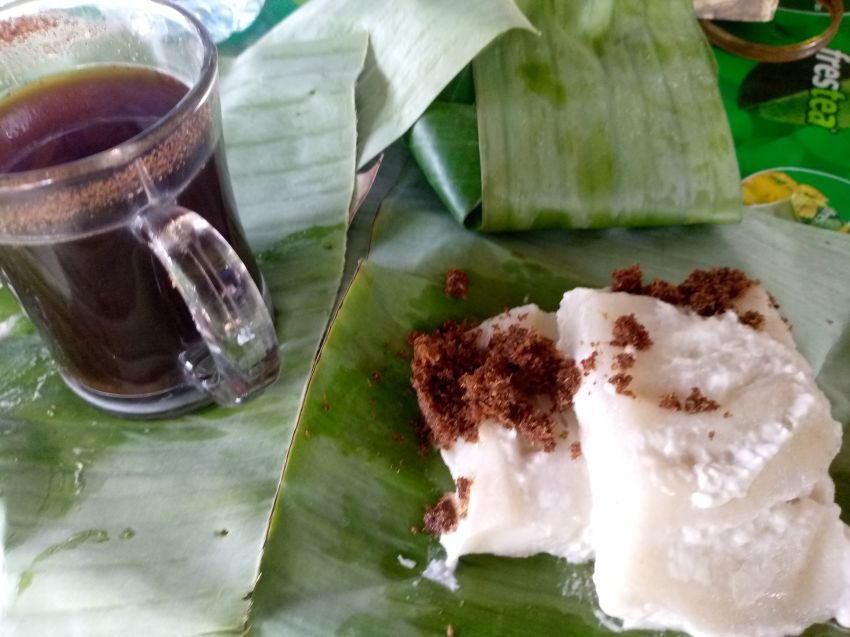 Gemblong Ketan Pemalang Masih Tetap Jadi Cemilan Warga Pemalang
