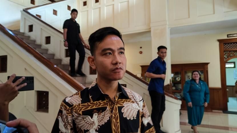 Panda Nababan Sebut Gibran Anak Ingusan