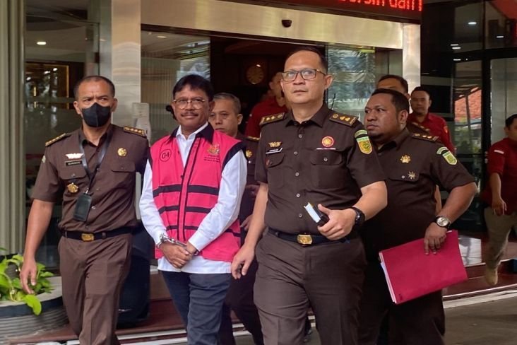 Menkominfo Nonaktif Didakwa Rugikan Negara Rp 8,032 Triliun