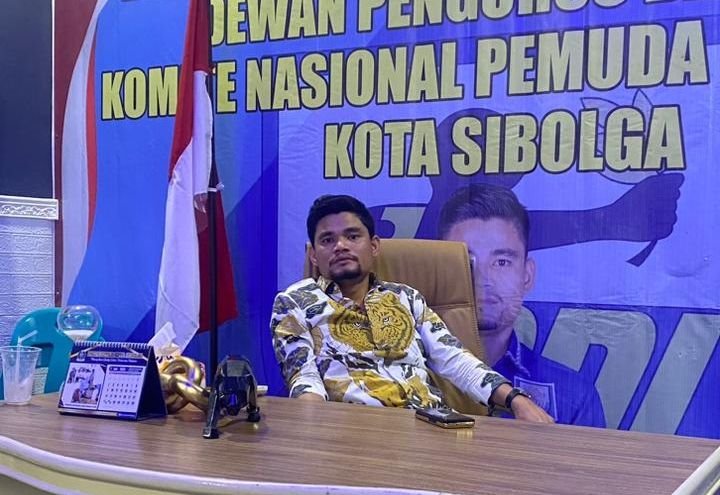 PLN Sibolga Diminta Tertibkan Jaringan Internet Diduga Ilegal