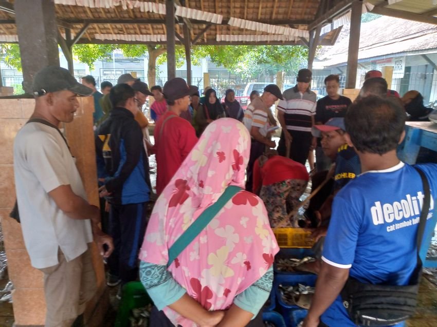 Nilai Lelang Ikan di TPI Tanjungsari Pemalang Masih jauh dari Harapan