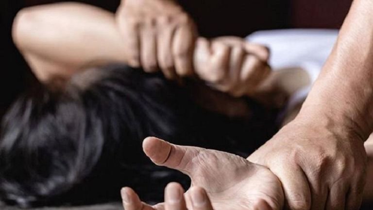 Ayah Perkosa Anak Kandung Sejak Usia 8 Tahun