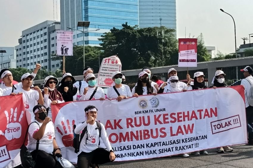 Khawatir Melemahkan Kepastian Hukum, Dokter dan Nakes Tolak RUU Kesehatan