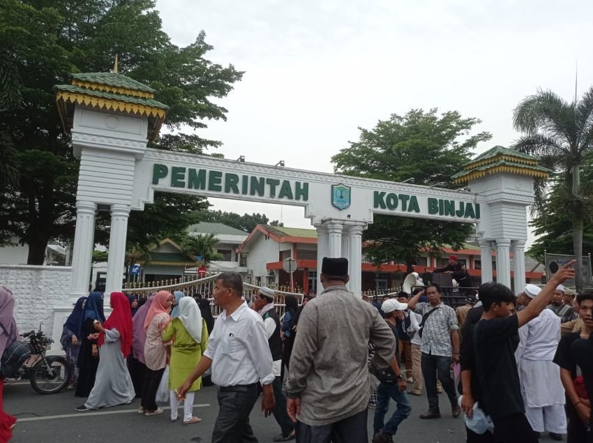 Polemik GMS, Massa Demo di Kantor Wali Kota Binjai