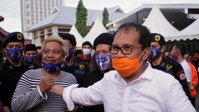 Mundur Dari NasDem, Wali Kota Makassar Gabung PDIP?