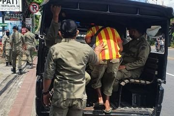 Pemulung Tajir Usia 72 Tahun Diamankan Sat Pol PP