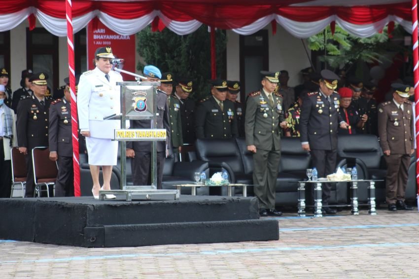 Bupati Karo Pimpin Upacara Hari Bhayangkara Ke 77