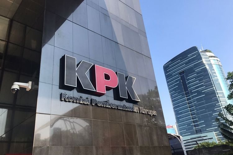 Pusaran Transaksi Rp 300 Miliar AKBP Tri Suhartanto, Nama Pimpinan KPK Mencuat