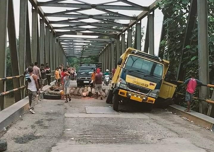 Tiga Bulan Diperbaiki, Jembatan Titi Besi Galang Rusak Lagi